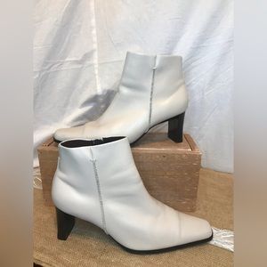 Camino leather ankle boots